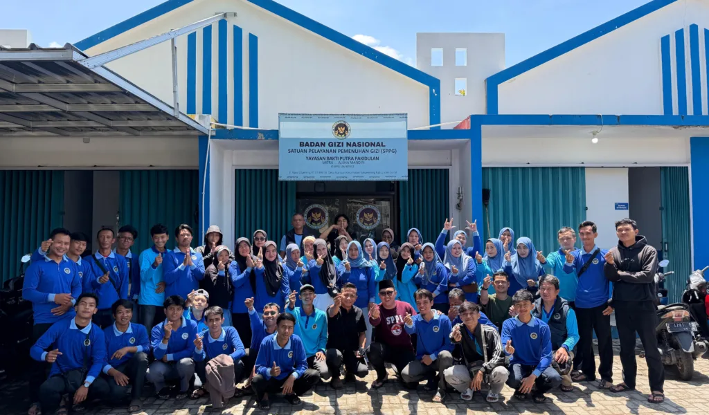 SPPG Maripari 2 Adakan Syukuran Menjelang Lebaran Dengan Apresiasi Nyata