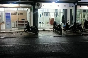 Pasien Anak Menangis Kesakitan, Dokter Tak Kunjung Datang, Warga Bungbulang Soroti Layanan BPJS Di Klinik