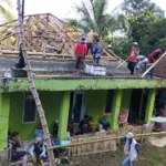 Gotong Royong Warga Kampung Baru Masih Lestari, Masjid Al-Muhajirin Diperbaiki Bersama