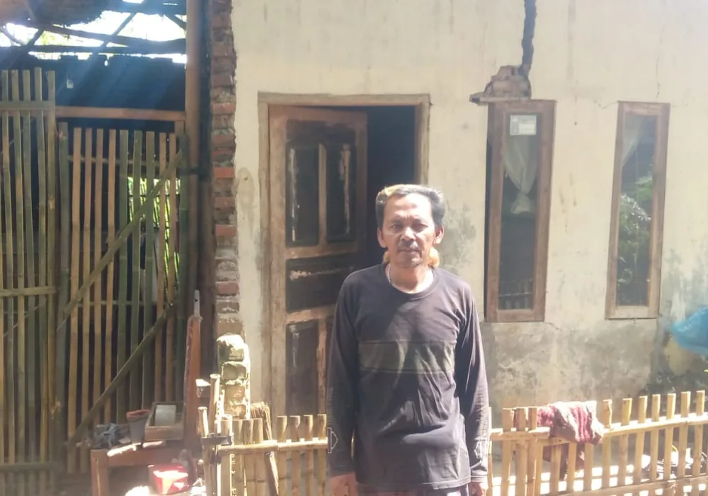 Kades Yuyu Sunia Desak Percepatan Bantuan Rumah Roboh Milik Warga Sindangratu