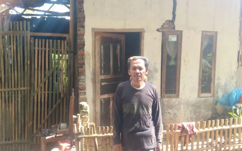 Kades Yuyu Sunia Desak Percepatan Bantuan Rumah Roboh Milik Warga Sindangratu