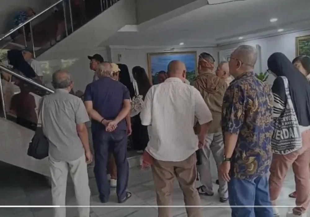 Warga Sentul City Desak Bupati Bogor Serah Terima PSU