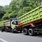 Truk Toronton Alami As Patah di Lebak Jero Kadungora, Polisi Berlakukan Sistem Buka Tutup Arus