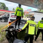 Sat Lantas Polres Polman Olah TKP Lakalantas di Ammassangan, Satu Warga Binuang Meninggal