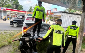 Sat Lantas Polres Polman Olah TKP Lakalantas di Ammassangan, Satu Warga Binuang Meninggal