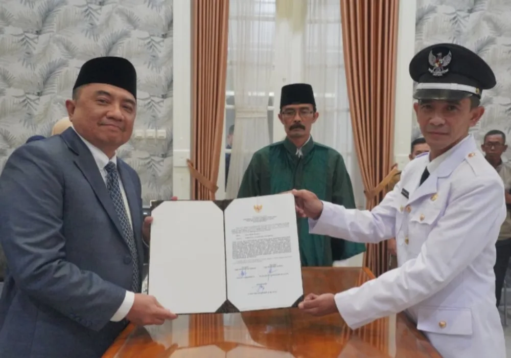 Dilantik Bupati Garut, Nova Wylian Sumaryo Ajak Warga Bersatu dan Langsung Bekerja
