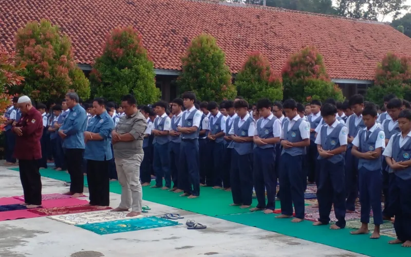 Program SERDADU Cirebon, Budaya Religius Siswa Makin Terbentuk