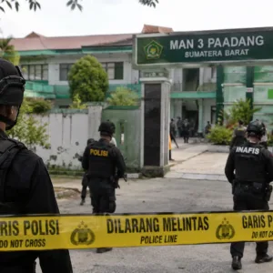 Bom Rakitan Diduga Meledak di MAN 3 Padang